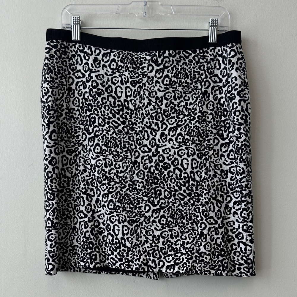 Ann Taylor Black and White Animal Print Pencil Skirt